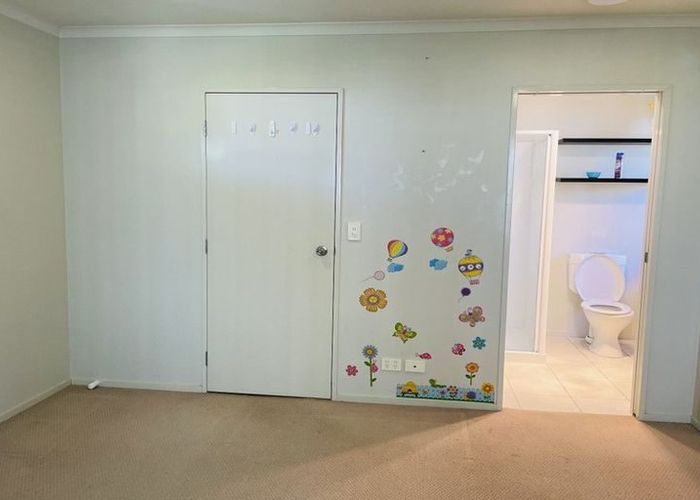  at 3 Ritchie Crescent, Takanini, Papakura, Auckland