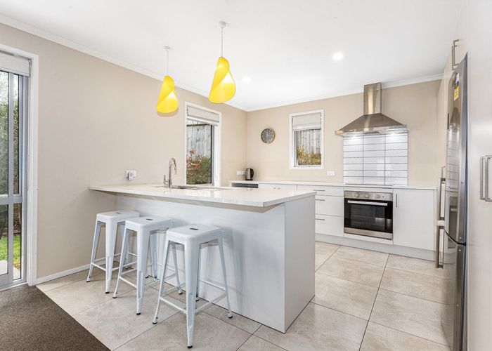  at 7 Grapnel Lane, Whitby, Porirua, Wellington