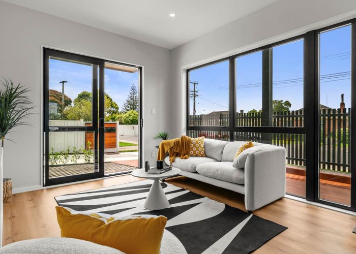  at Lot 5/49 Neil Avenue, Te Atatu Peninsula, Waitakere City, Auckland