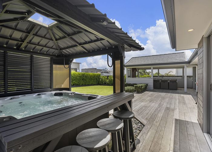  at 6 Defender Crescent, Beachlands, Auckland