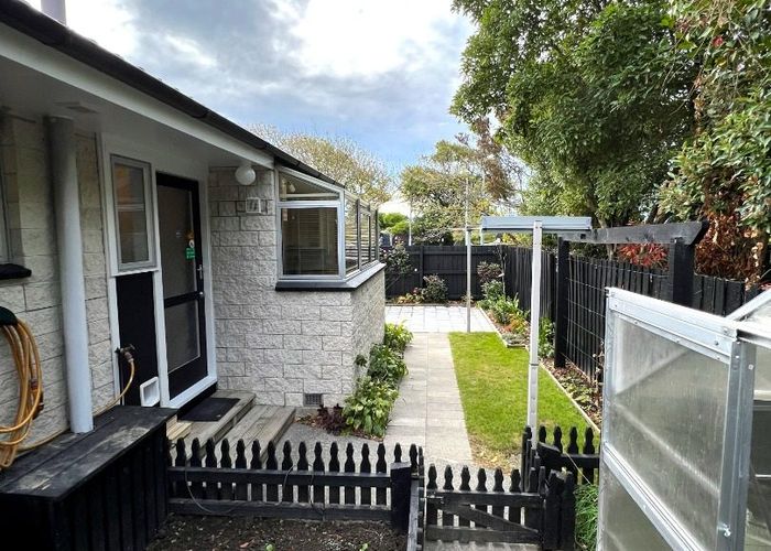  at 1/516 Linwood Avenue, Woolston, Christchurch City, Canterbury
