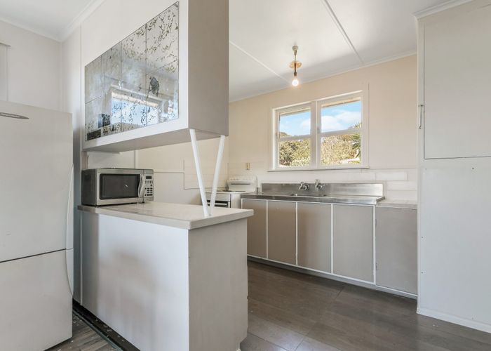  at 50 Paewai Road, Glen Eden, Auckland