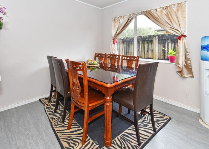  at 104 Crawford Avenue, Mangere Bridge, Auckland