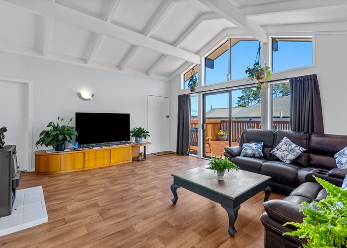  at 12 Downer Street, Helensville, Rodney, Auckland
