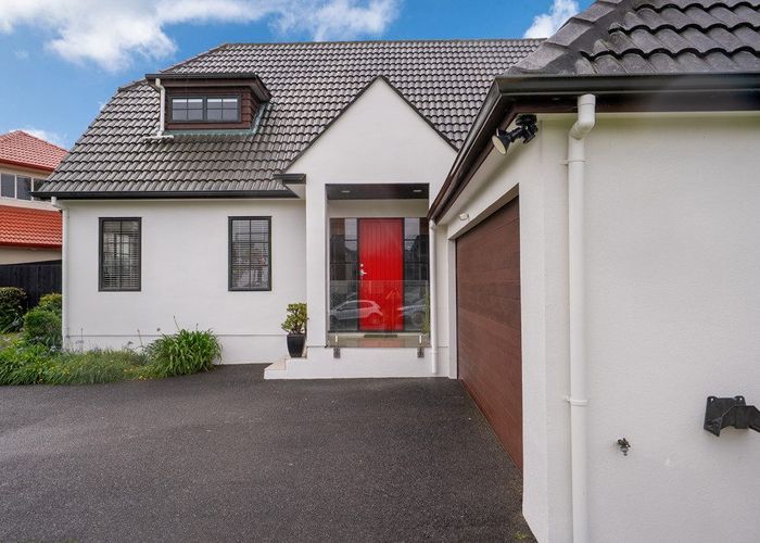  at 4 Opal Close, Rosedale, North Shore City, Auckland