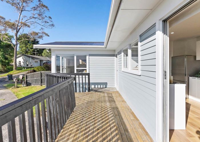  at 39A Brunton Place, Glenfield, North Shore City, Auckland