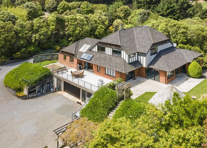  at 73 Woodburn Drive, Takapu Valley, Wellington