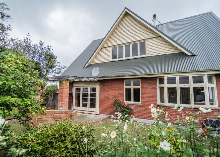  at 42 Oxford Street, West End, Timaru, Canterbury