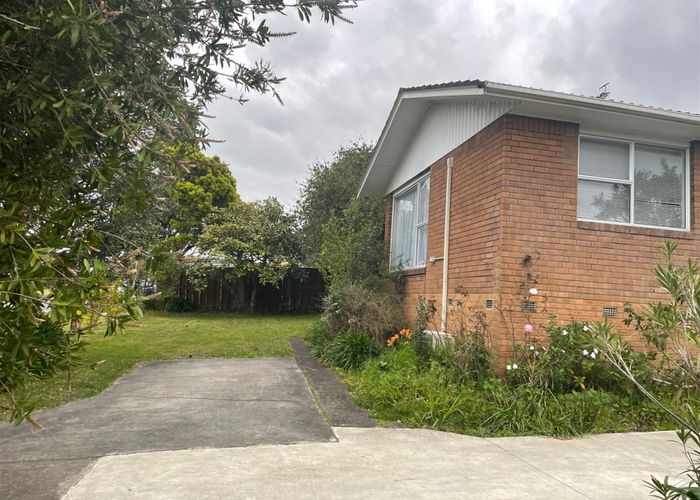  at 13 Cockayne Crescent, Sunnynook, Auckland