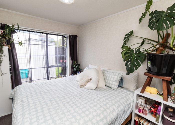  at 10/169 Whites Line East, Waiwhetu, Lower Hutt, Wellington