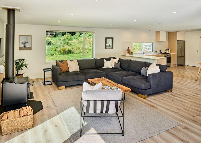  at 302 Boom Rock Road, Ohariu, Wellington