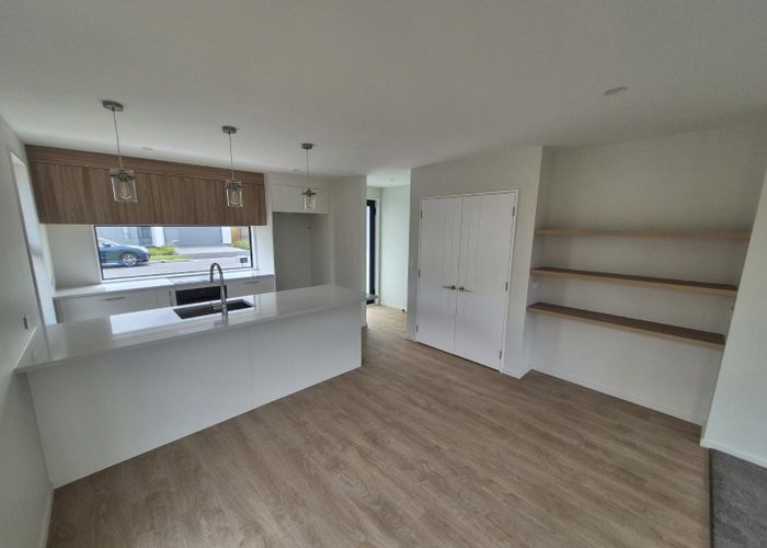  at 30 Harry Manship Crescent, Halswell, Christchurch City, Canterbury