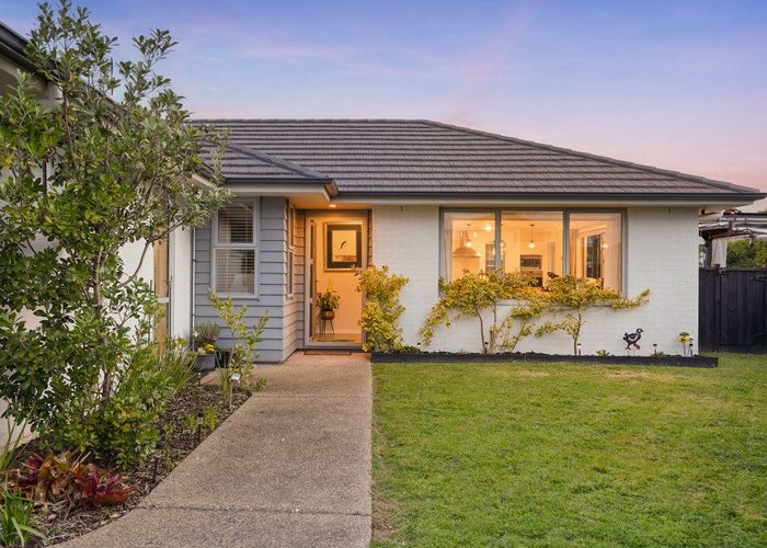  at 11 Grapnel Street, Silverdale, Silverdale