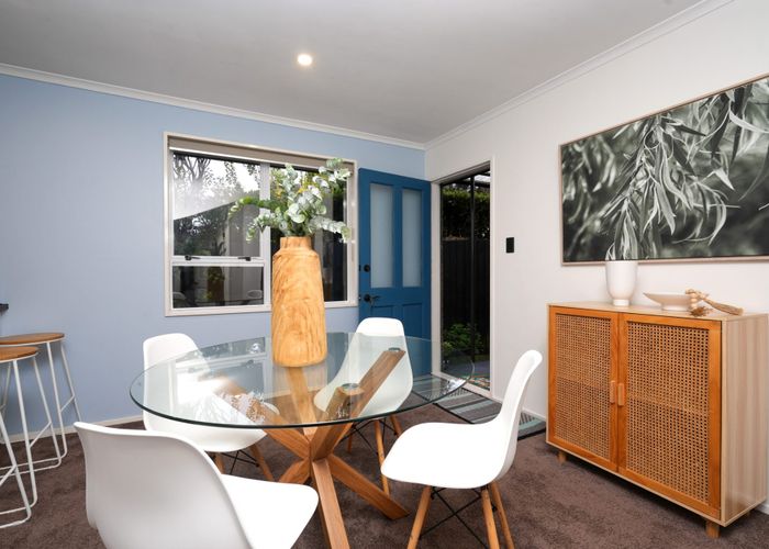  at 10A Honeysuckle Place, Northcote, Christchurch City, Canterbury