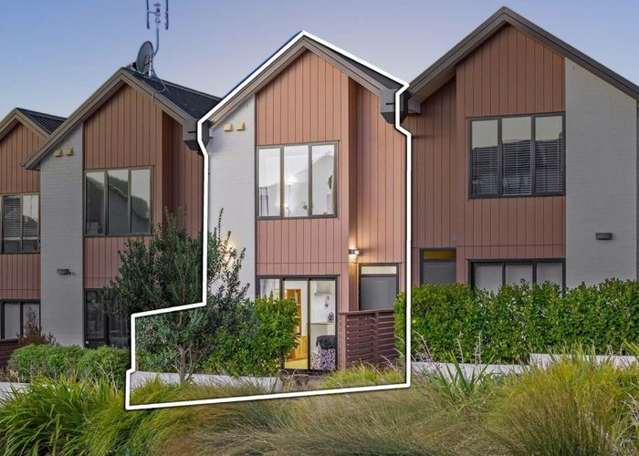 at 6 Orca Drive, Stanmore Bay, Whangaparaoa