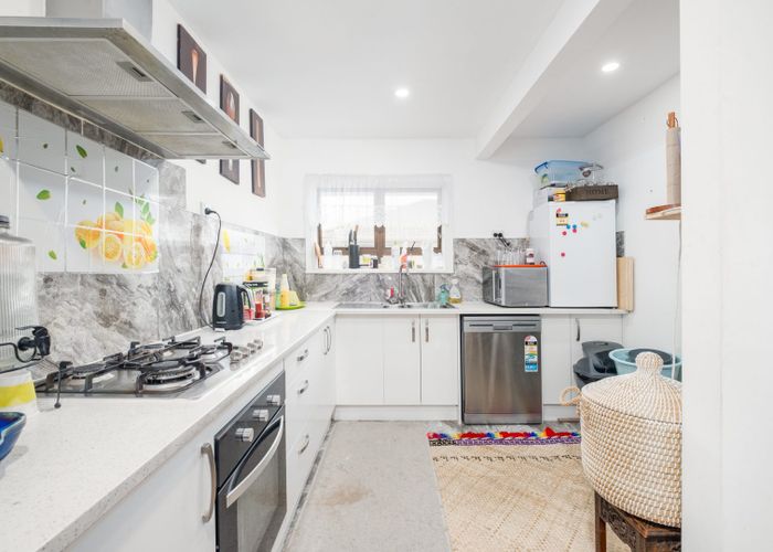  at 114 Kimpton Road, Papatoetoe, Auckland