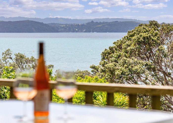  at 35  Willjames Avenue, Algies Bay, Rodney, Auckland