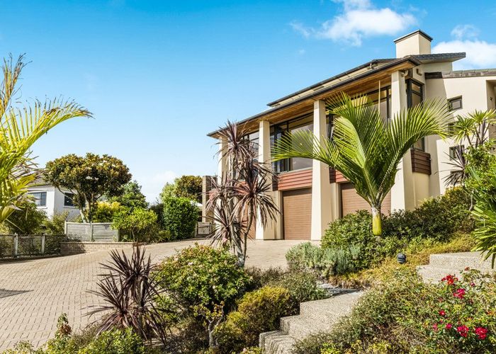  at 9 St Clair Place, Browns Bay, North Shore City, Auckland