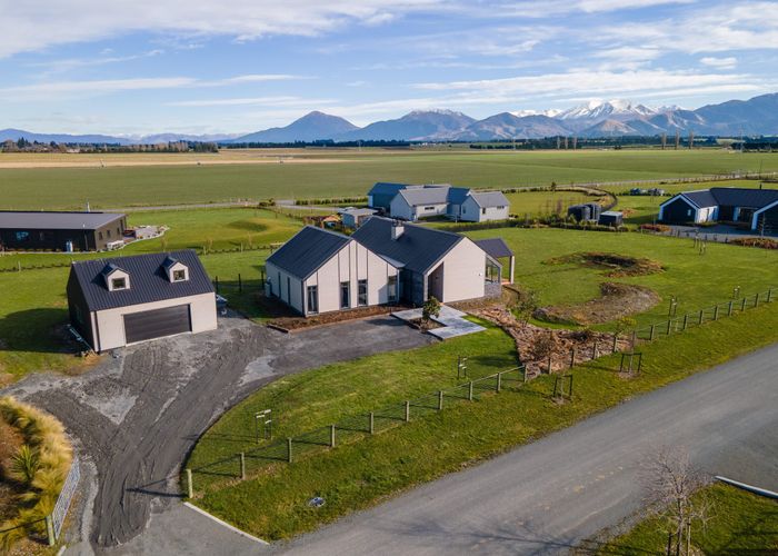  at 16 Holmes Lane, Chatham Island, Chatham Islands