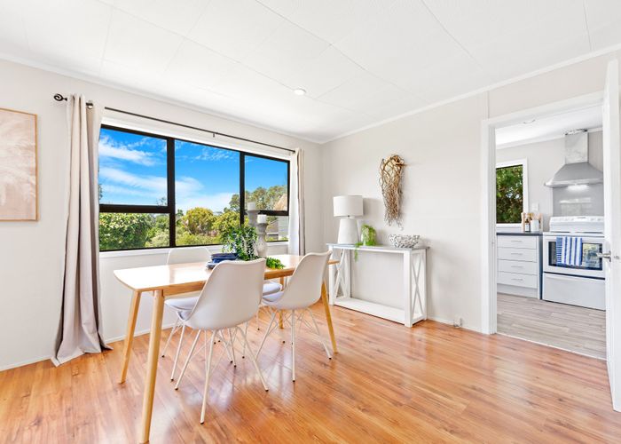  at 7 Kauri Road, Stanmore Bay, Whangaparaoa