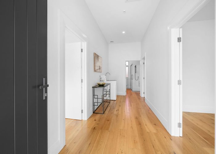  at 25 Holly Street, Avondale, Auckland City, Auckland