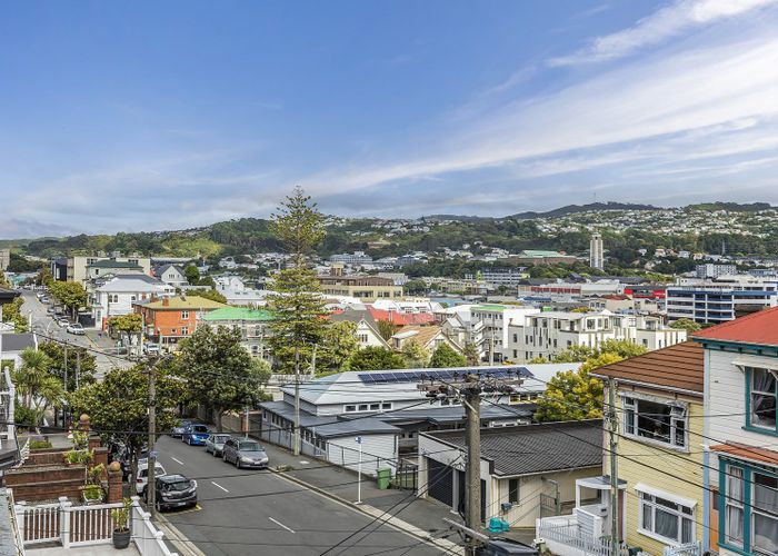  at 25 Brougham Street, Mount Victoria, Wellington