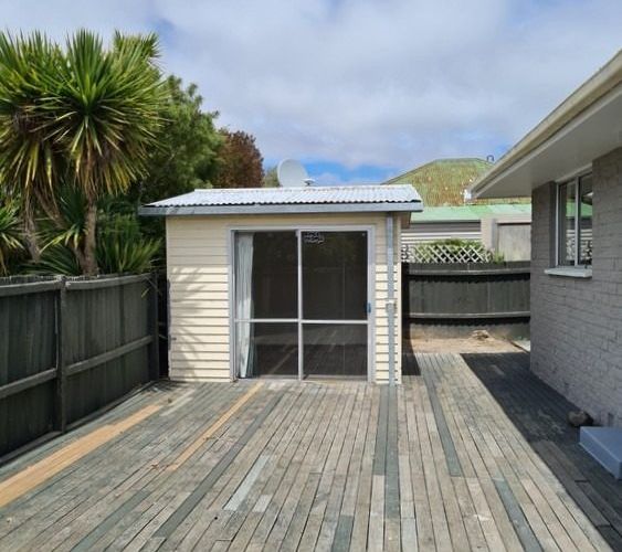  at 1/565A Ferry Road, Woolston, Christchurch City, Canterbury