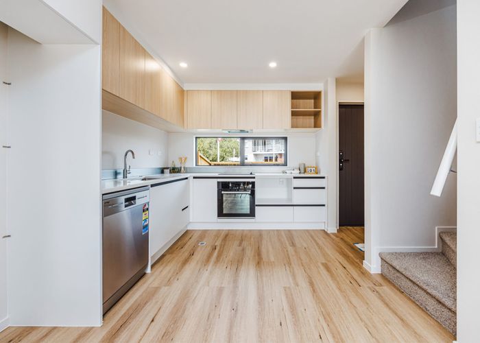  at 85 Jaemont Avenue, Te Atatu South, Waitakere City, Auckland