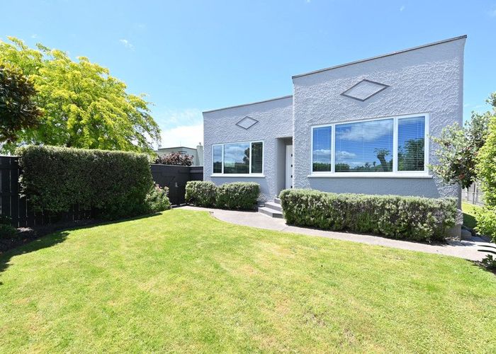  at 1/406 Gloucester Street, Taradale, Napier, Hawke's Bay
