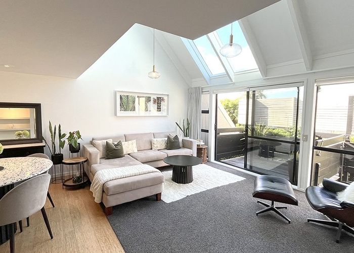  at 3/47 Jervois Road, Herne Bay, Auckland