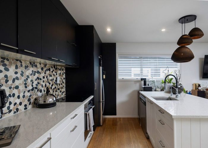  at 679 Huia Road, Parau, Auckland