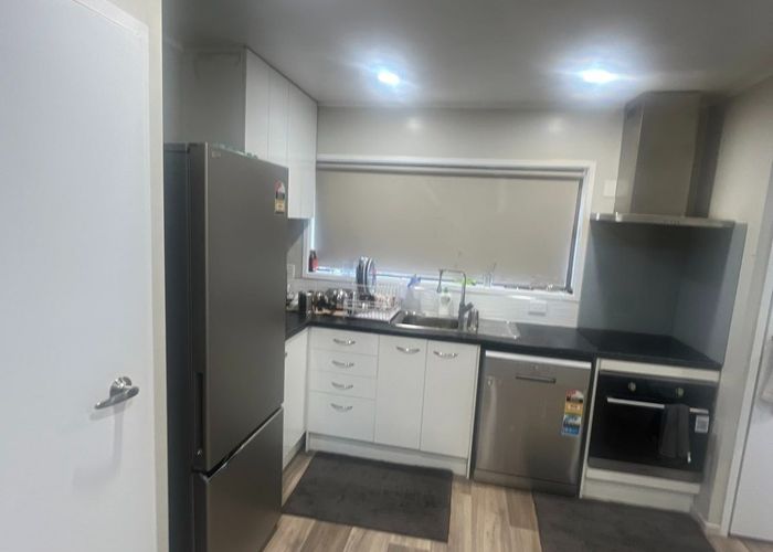  at 2/68 Victoria Road, Papatoetoe, Manukau City, Auckland
