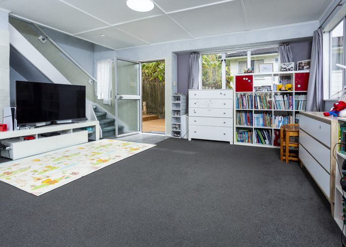  at 8 Athena Drive, Totara Vale, North Shore City, Auckland