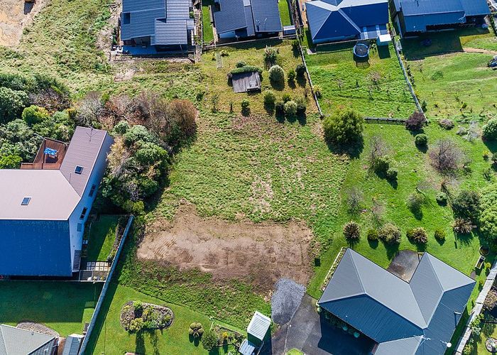 For sale 123 Ruapehu Drive, Fitzherbert, Palmerston North, Manawatu