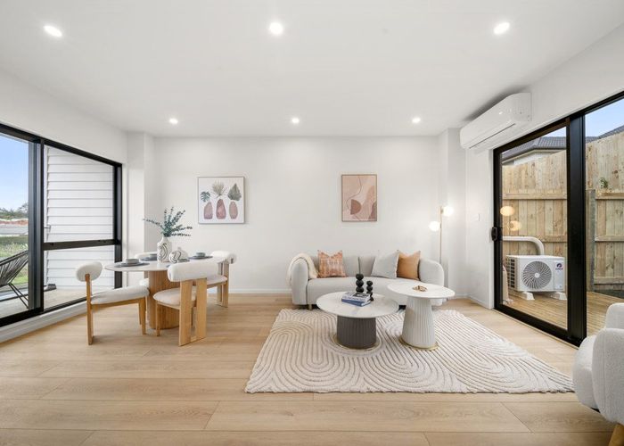  at 13 Rengarenga Rise, Fairview Heights, North Shore City, Auckland