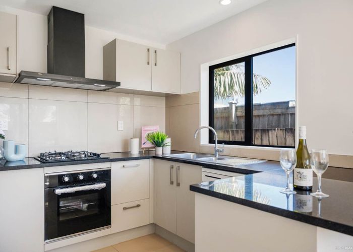  at 27 Albert Street, Otahuhu, Auckland City, Auckland