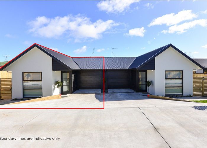  at 4/11 Steele Road, Forest Lake, Hamilton, Waikato