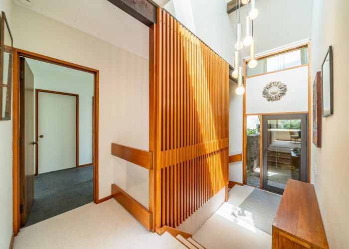  at 13 Bayview Road, Paremata, Porirua, Wellington