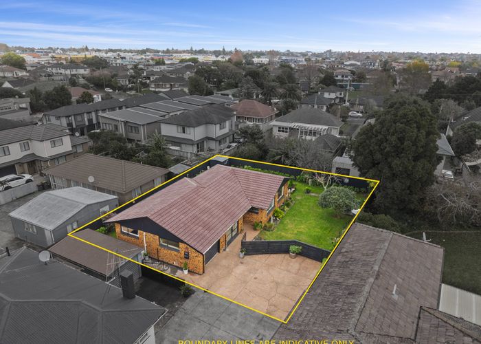  at 18A Sunnyside Crescent, Papatoetoe, Manukau City, Auckland