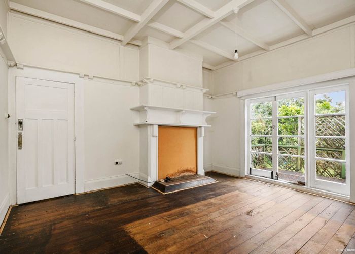  at 17 Carmen Avenue, Mount Eden, Auckland City, Auckland