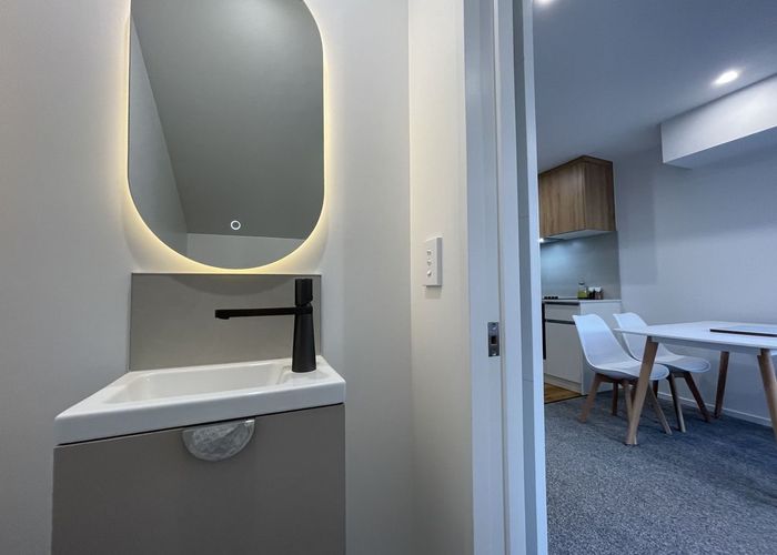  at 8/64A Amyes Road, Hornby, Christchurch City, Canterbury
