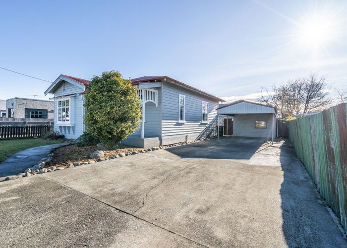  at 38 Queen Street, Winton, Winton