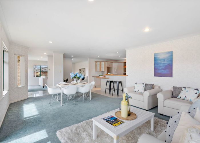  at 4 Jacaranda Court, Pukekohe