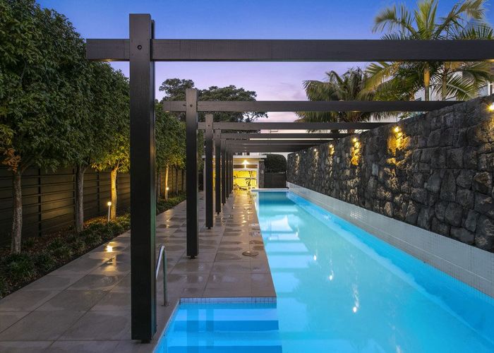  at 8/258 Hurstmere Road, Takapuna, Auckland