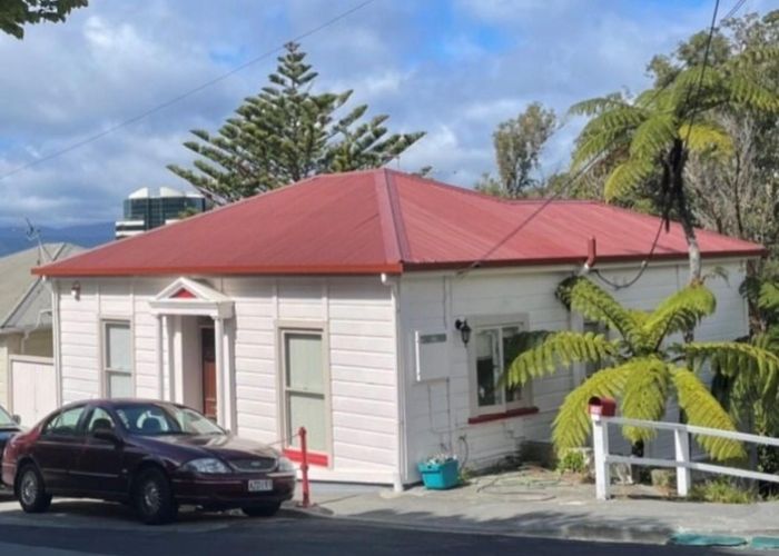  at Top/59 Aurora Tce, Kelburn, Wellington, Wellington