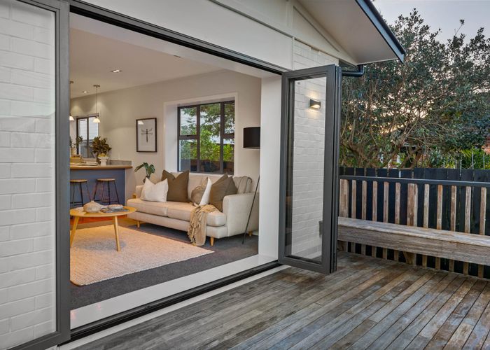  at 344 Glengarry Road, Glen Eden, Waitakere City, Auckland
