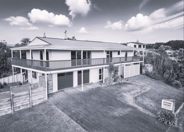  at 9 Takitimu Street, Waitarere Beach, Horowhenua, Manawatu / Whanganui