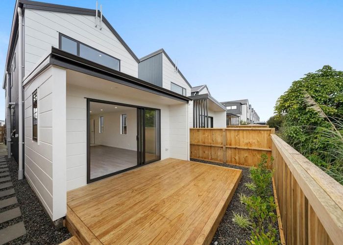  at 35 John Gray Street, Takanini, Papakura, Auckland