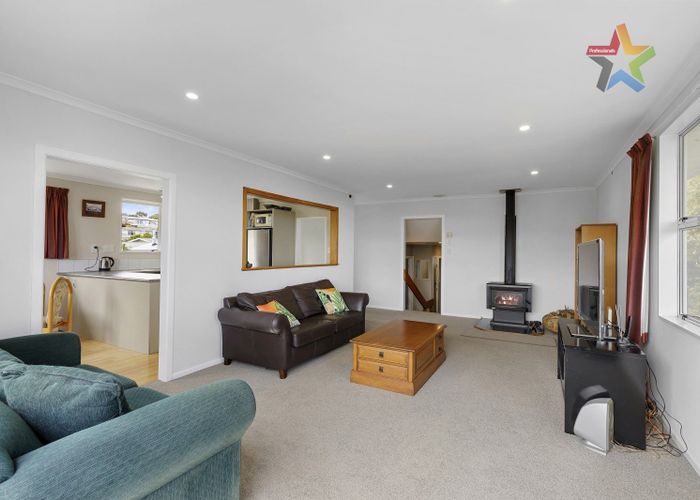  at 6 Peach Tree Grove, Maungaraki, Lower Hutt