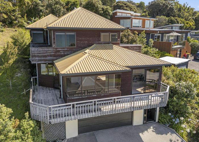  at 64 Duncansby Road, Stanmore Bay, Whangaparaoa